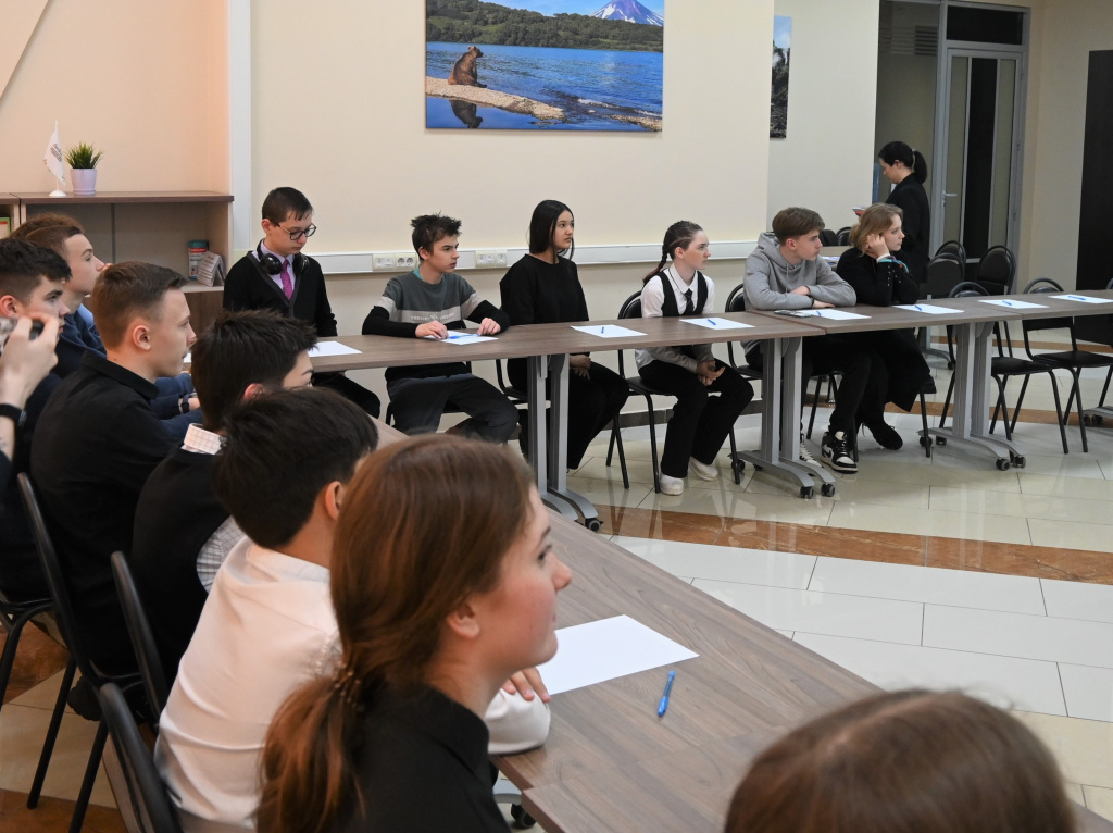 Школьники Камчатки изучили основы цифровой грамотности и информационной безопасности