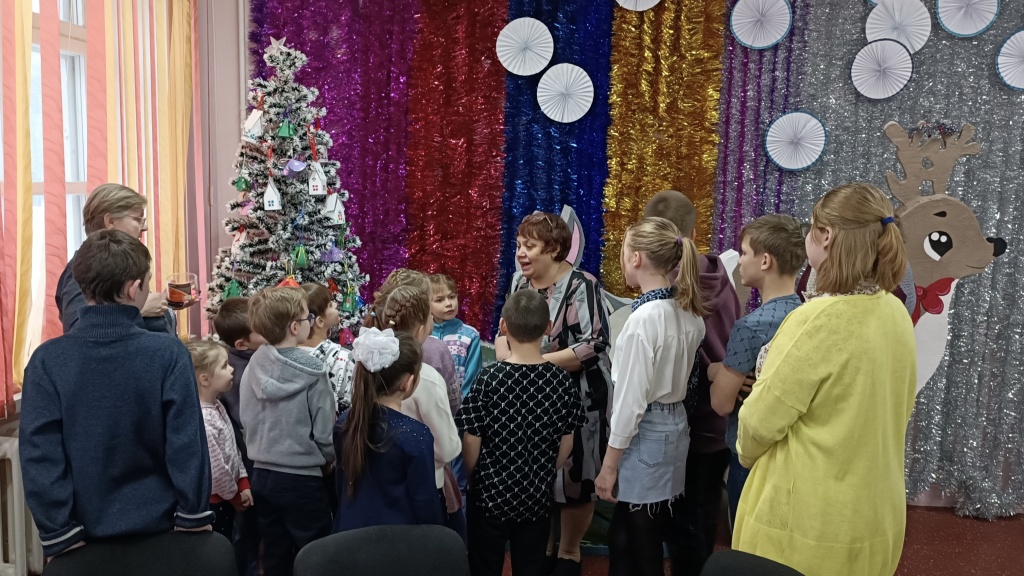 Хабаровские предприниматели приняли участие в новогодней благотворительной акции для детей