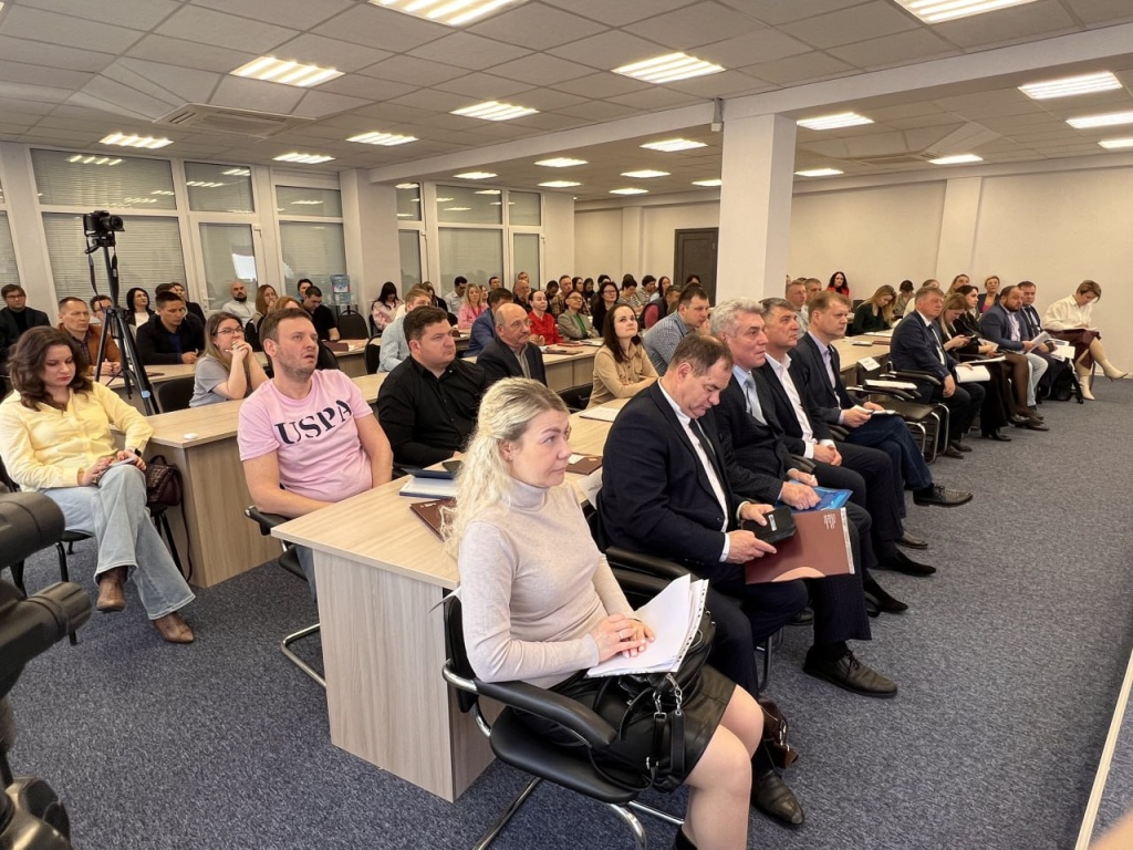 Более 110 предпринимателей приняли участие в конференции «Мой бизнес 360» в Кстове