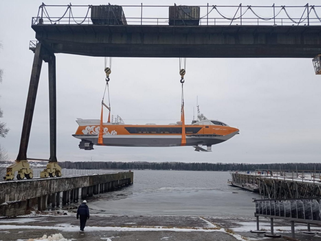 Очередное судно «Валдай 45Р» спустили на воду в Нижегородской области