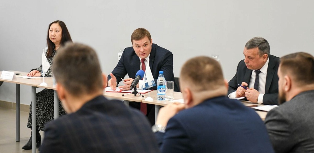 Открытый диалог власти и ИТ-бизнеса в Хакасии