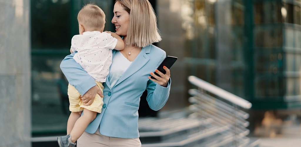 В 2026 году программа «Мама-предприниматель» пройдет в 70 регионах России 