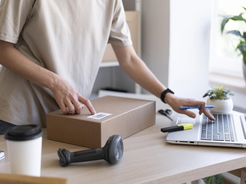 Для малого и среднего бизнеса запустили новую программу поддержки – точки выдачи заказов для бизнеса с эксклюзивными тарифами