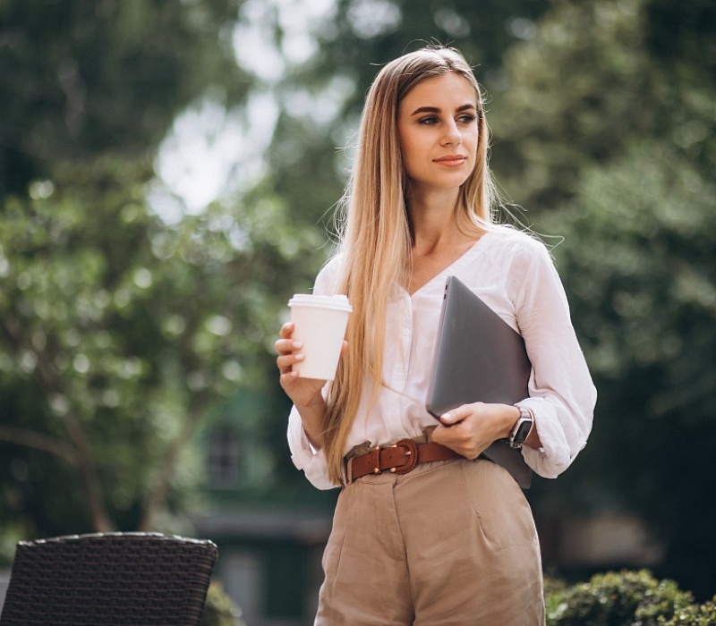 Стартовал прием заявок на премию «Молодой предприниматель России»: новые номинации для самозанятых и возможность выхода на федеральный уровень