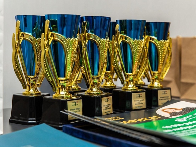 Названы имена лучших самозанятых Омской области