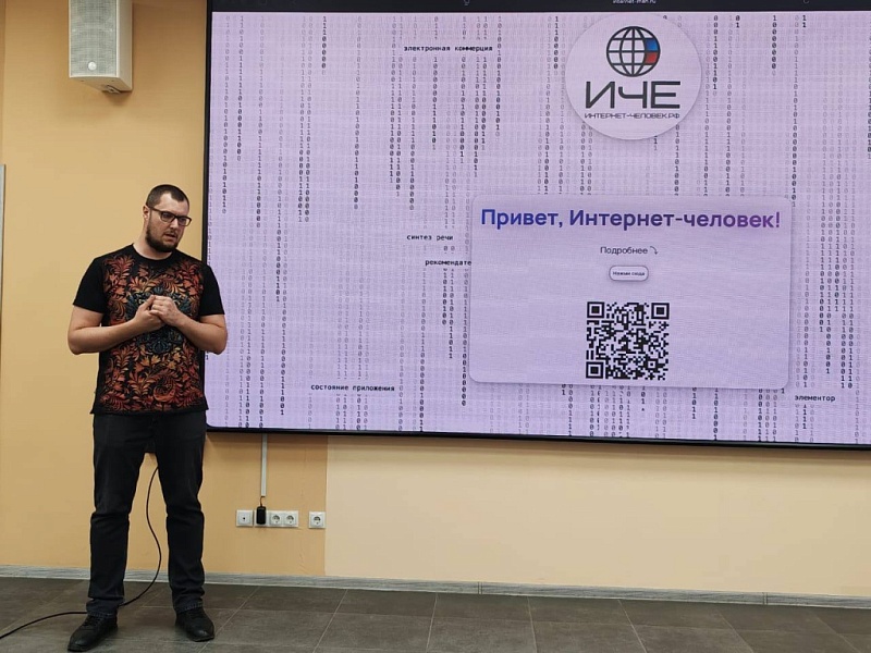 Омичи создали AI-ассистента, который заменяет команду разработчиков и популярные нейросети