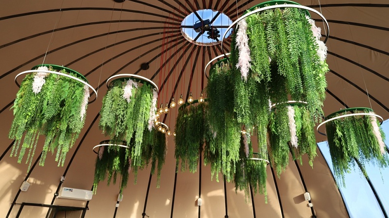 На Ямале открылся первый купольный ресторан 