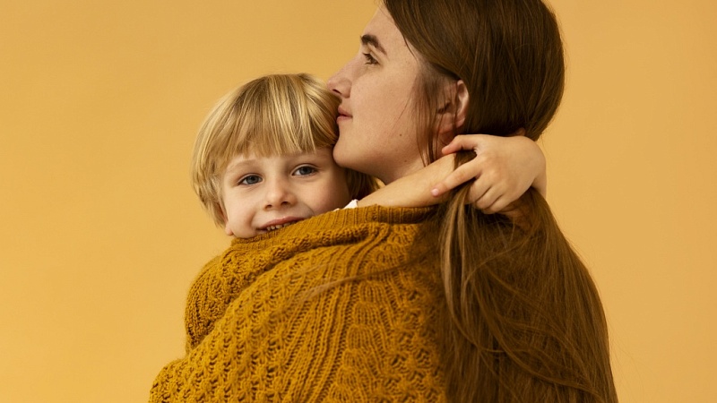 Для самозанятых матерей могут ввести освобождение от налогов на год после родов